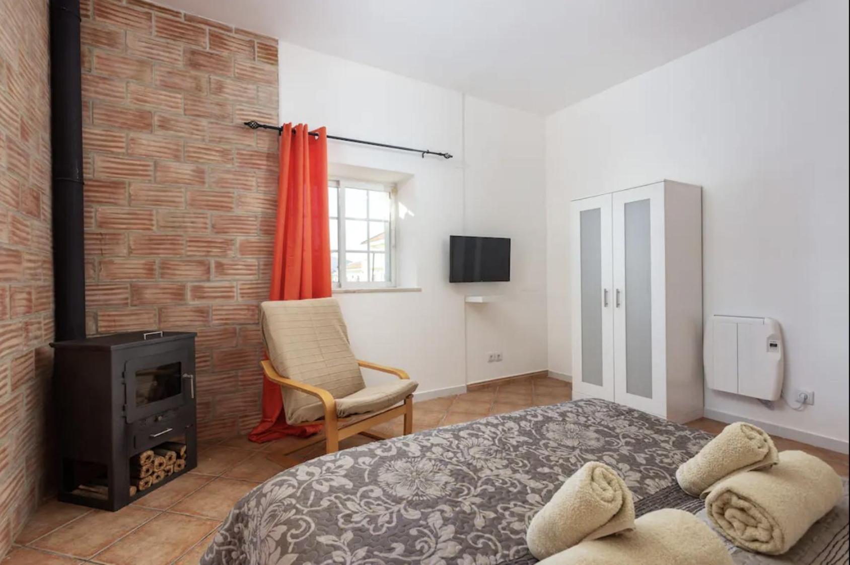 Blife Moustachya Private Rooms Фаро Екстериор снимка